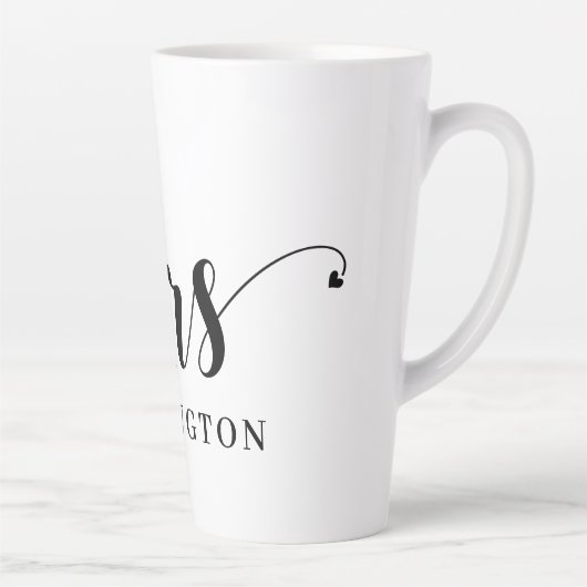 Cute Personalized Mrs Pas getrouwd Typography Latte Mok (Rechts)