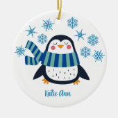 Cute Personalized Penguin Blue Snowflake Kerstmis Keramisch Ornament (Voorkant)