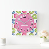 Cute Personalized Pink Blue Green Doughnuts Vierkante Klok (Huis)