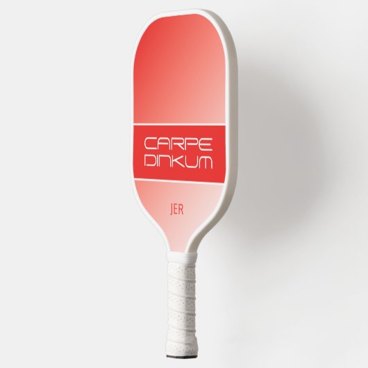 Cute Pickleball Dink Pun Gradiënt Initialen Rood Paddle (Links)