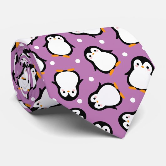 Cute pinguïn patroon Paars patroon Stropdas (Opgerold)