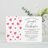 Cute Pink and Green Hearts Pattern Wedding Kaart (Staand voorkant)