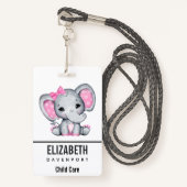 Cute Pink Baby Elephant met Polka Dot Ears Badge (Voorkant met draagriem)