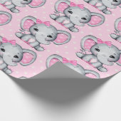 Cute Pink Baby Elephant met Polka Dot Ears Cadeaupapier (Hoek)