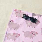 Cute Pink Baby Patroon & Stippen Strandlaken (In situ)