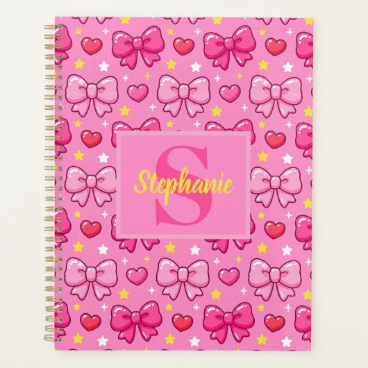 Cute Pink Bows and Hearts Personalized Monogram Planner (Voorkant)