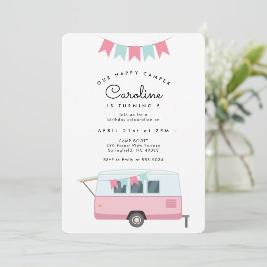 Cute Pink Camping Happy Camper Birthday Kaart (Staand voorkant)