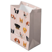 Cute Pink Dog Birthday Party Medium Cadeauzakje (Voorkant Gekanteld)