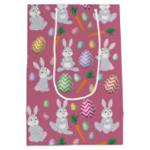Cute Pink Easter Bunny Rabbit Patroon Medium Cadeauzakje (Achterkant)