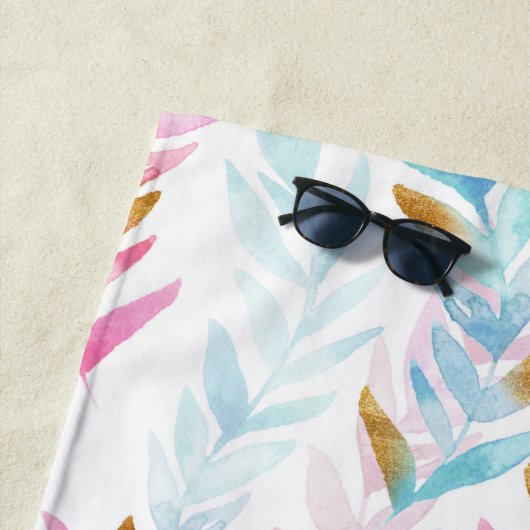 Cute Pink en Blue met Gold Waterverf Floral Strandlaken (In situ)