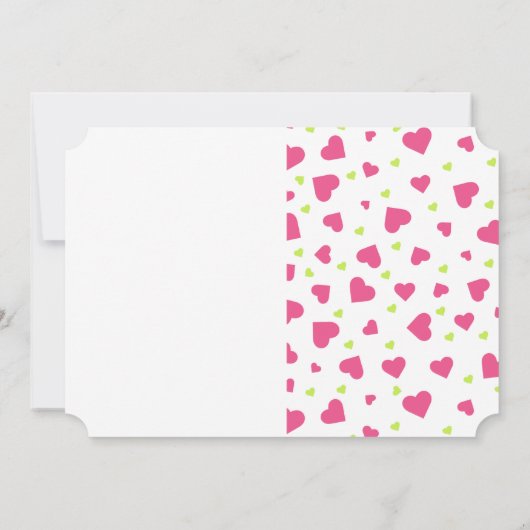 Cute Pink en Green Hearts Pattern Birthday Kaart (Achterkant)