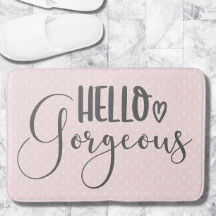 Cute Pink en White Spot Hallo Prachtige Typografie Badmat