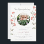 Cute Pink Flower Wreath Foto 70th Birthday Invite Bedankkaart<br><div class="desc">Roze,  vlakke Collectie - Het is een elegant,  lichtroze,  florale botanische collectie,  met aangepaste fotooptie,  perfect voor uw verjaardagsfeestje. Het is zeer gemakkelijk om,  met uw persoonlijke details aan te passen. Als u een ander bijpassend product of aanpassing nodig hebt,  bericht dan via Zazzle.</div>