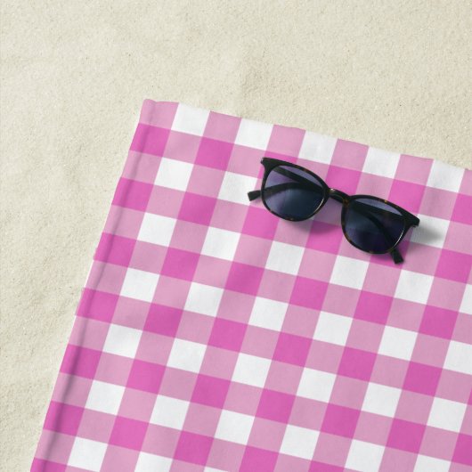Cute  Pink Gingham Plaid Personalized Strandlaken (In situ)