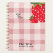 Cute Pink Gingham Strawberry Yearly Planner (Voorkant)