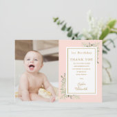 Cute Pink Greenery 1e verjaardag Foto Bedankkaart (Staand voorkant)