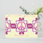 Cute Pink Hearts and Peace Sign Invitations Kaart (Staand voorkant)