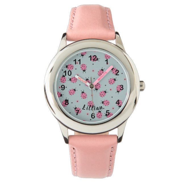 Cute Pink Ladybugs & Custom Name on Blue Horloge (Voorkant)