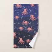 Cute Pink Octopus in de Galaxy Ocean  Bad Handdoek (Handdoek)