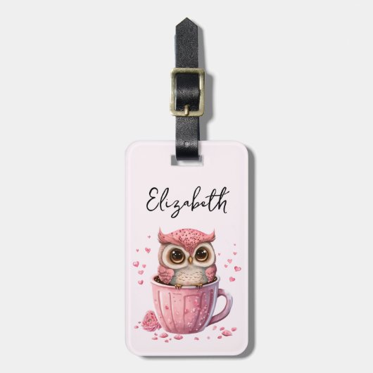 Cute Pink Owl in een Cup Bagagelabel (Voorkant verticaal)