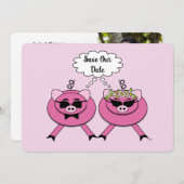 Cute Pink Pig Couple Save the Date | Back Photo Kaart (Voorkant / Achterkant)