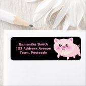 Cute Pink Pig op Black Etiket (Insitu)