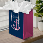 Cute Pink Polka Dot Anchor met Navy Custom Name Medium Cadeauzakje