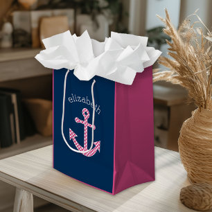 Cute Pink Polka Dot Anchor met Navy Custom Name Medium Cadeauzakje