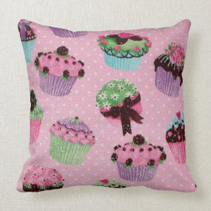 Cute Pink Polka Dot Cupcake Sierkussen