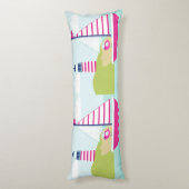 Cute Pink Sail Boat en Lighthouse Lichaamskussen (Achterkant (Verticaal))