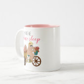 Cute Pink Sloth Cartoon Funny Sleep Quote Tweekleurige Koffiemok (Voorkant links)