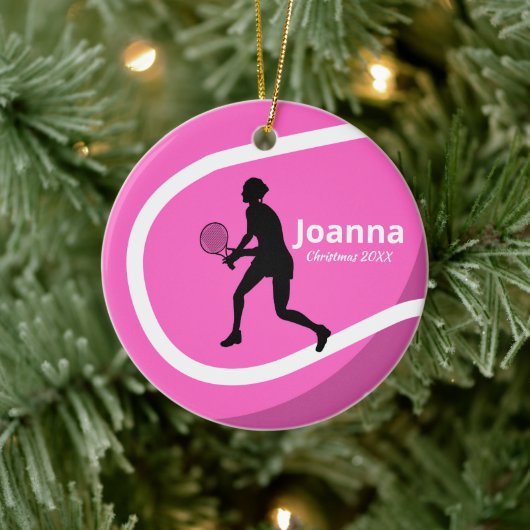 Cute Pink Tennis Ball & Girl Player Coach Sporty Keramisch Ornament (Boom)