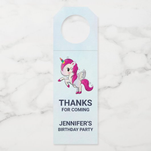 Cute Pink Unicorn met Wings Birthday Flessenhanger (Voorkant)
