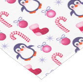 Cute Pink & White Kerstpatroon met pinguïns Korte Tafelloper (Hoek)