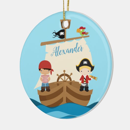 Cute Pirate Boys & Big Ship Custom Name Keramisch Ornament (Links)