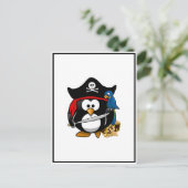 Cute Pirate Penguin met Treasure Chest Briefkaart (Staand voorkant)