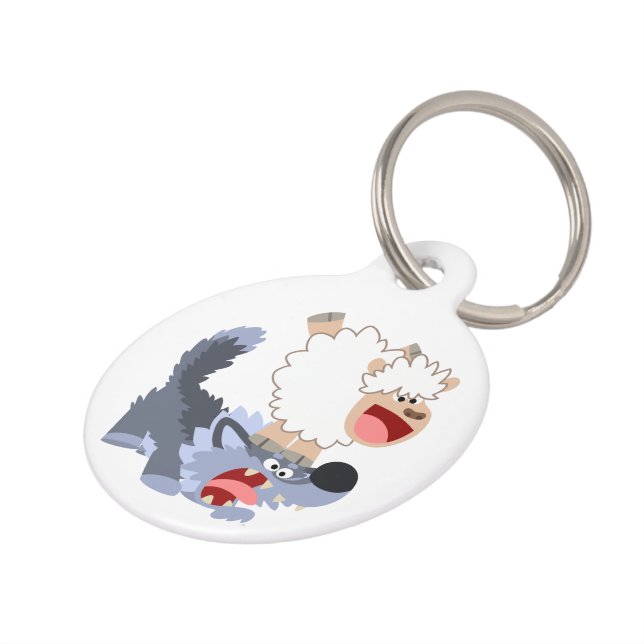 Cute Playful Cartoon Sheep and Wolf Dog Label Huisdierpenning (Zijkant)