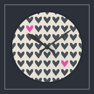 Cute Pop Art Harten in Mod Donkergrijs en Heet Roz Ronde Klok