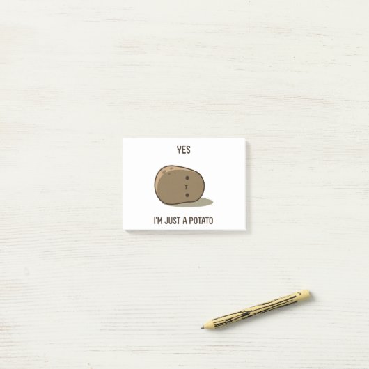Cute Potato Post-it® Notes (Op bureau)