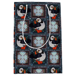 Cute Puffin Birds Winter Pattern Medium Cadeauzakje