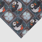 Cute Puffin Birds Winter Pattern Tissuepapier (Detail)