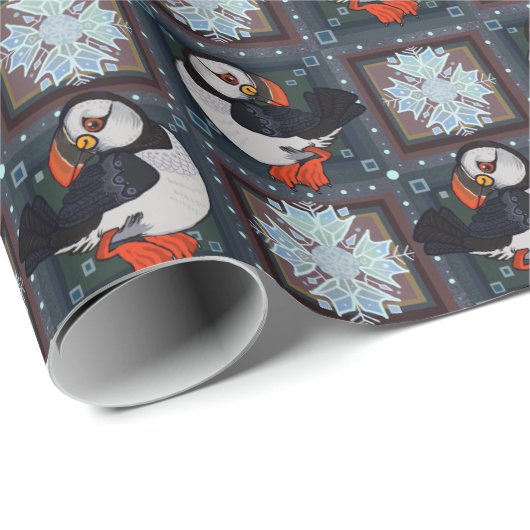 Cute Puffin Birds Winter Pattern Wrapping Paper Cadeaupapier (Rol Hoek)
