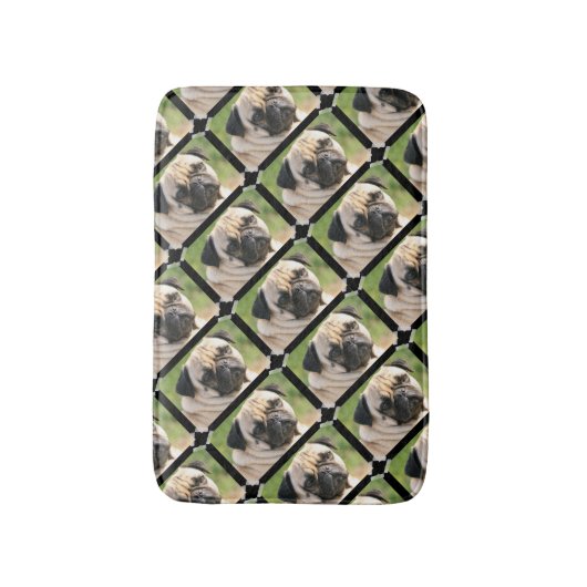 Cute Pug Badmat (Voorkant Verticaal)