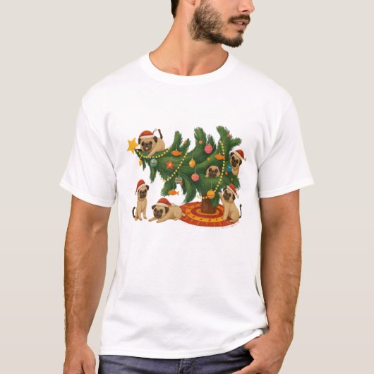 Cute Pug Christmas Tree Scene – Funny Holiday Dogs T-shirt (Voorkant)