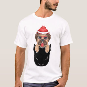 Cute Pug Dog Sits in Pocket Mannen T-Shirt