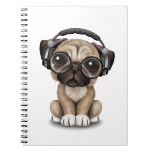  Cute Pug Puppy Dj met hoofdtelefoon Notitieboek