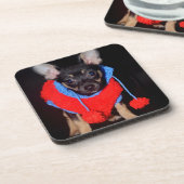 Cute Puppy in Red Wool Sweater Bier Onderzetter (Linkerzijde)