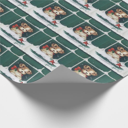 Cute Puppy op Kerstdag op raam Cadeaupapier (Hoek)