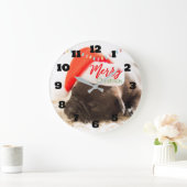 Cute Puppy Pug in een Rode Kerstmis Grote Klok (Huis)