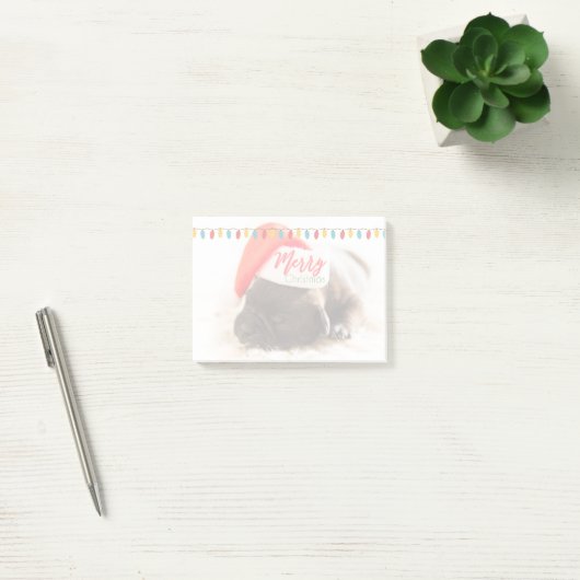 Cute Puppy Pug in een Rode Kerstmis Post-it® Notes (Kantoor)